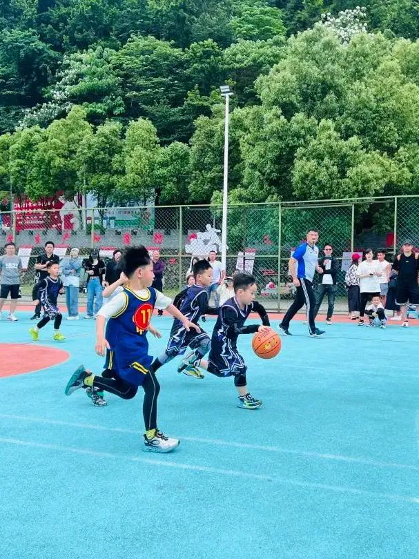 哪里能找到专业的篮球敏捷性教练_1